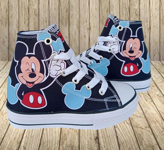 Botas con estampado de Mickey